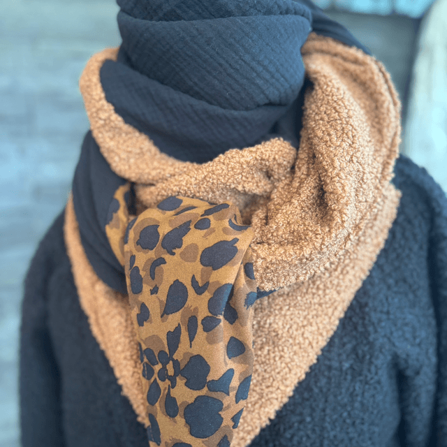 ÉCHARPE BLACK TEDDY CAMEL