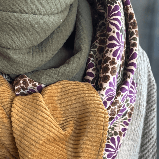 ÉCHARPE SOUS LES FEUILLES – Collection Jardin Secret