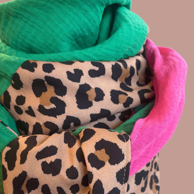 ÉCHARPE VERT BRÉSIL , PINK , GRAOU 